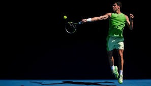 NBA焦点战：湖人连败危机，东契奇37分难救主，国王蒙克爆发创赛季新高