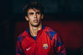 意甲｜4人建功4球客胜莱切 国米16轮不败紧追榜首